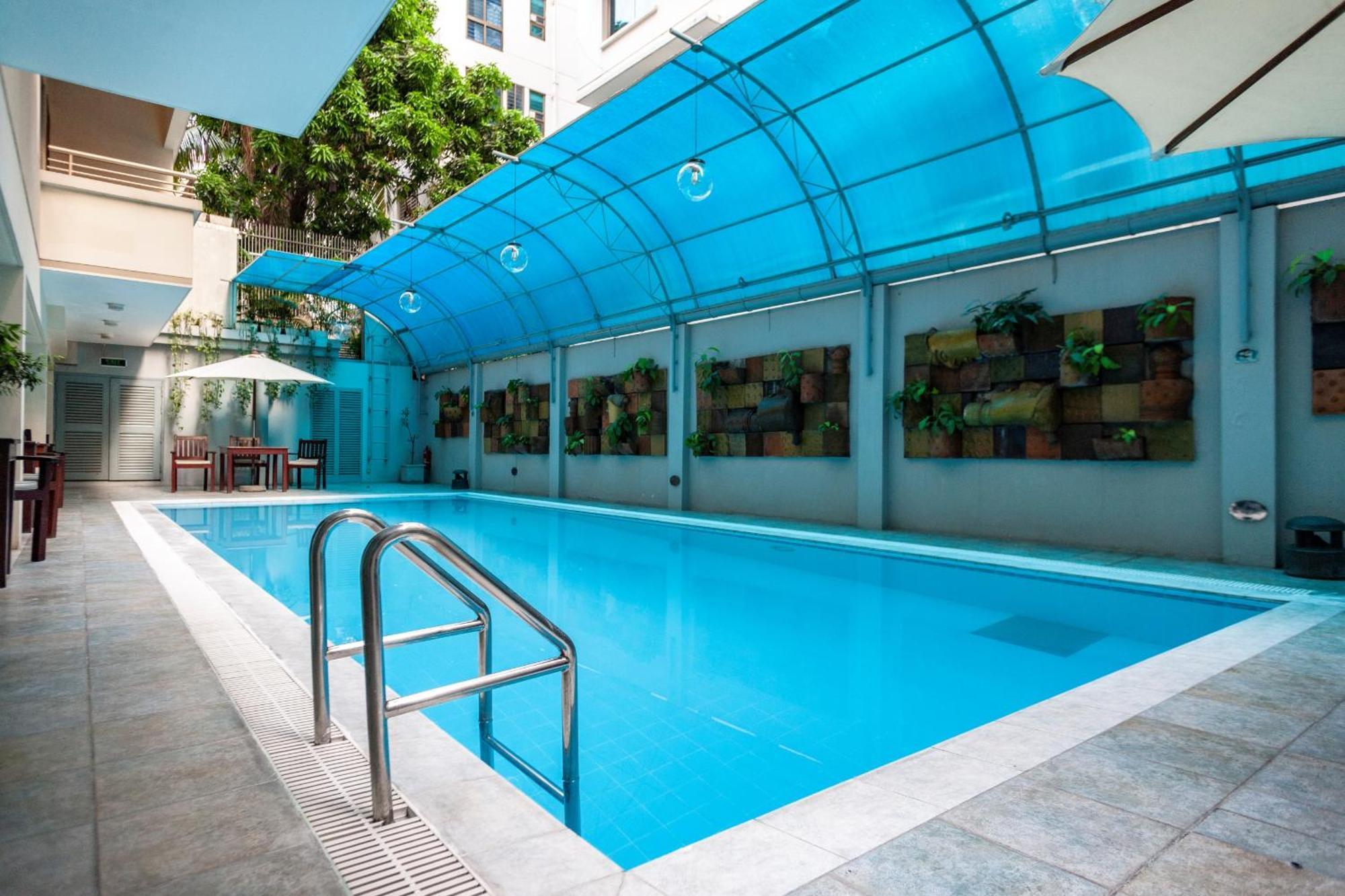 Royal Park Residence Hotel Дака Екстериор снимка