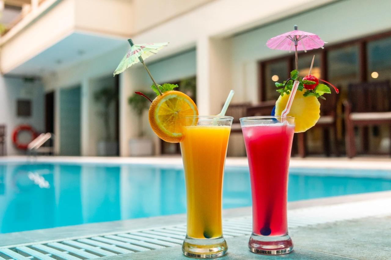 Royal Park Residence Hotel Дака Екстериор снимка